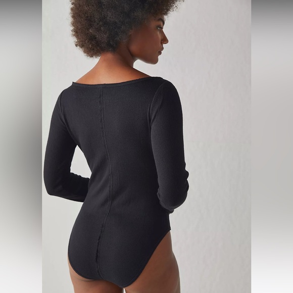 FREE PEOPLE Sloane Henley Bodysuit Black RETAIL $58 NWT - Picture 3 of 8